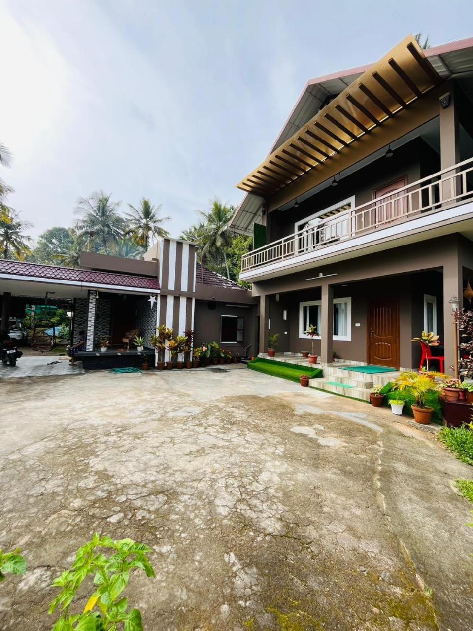 Linn View Home Stay Munnar Exteriér fotografie