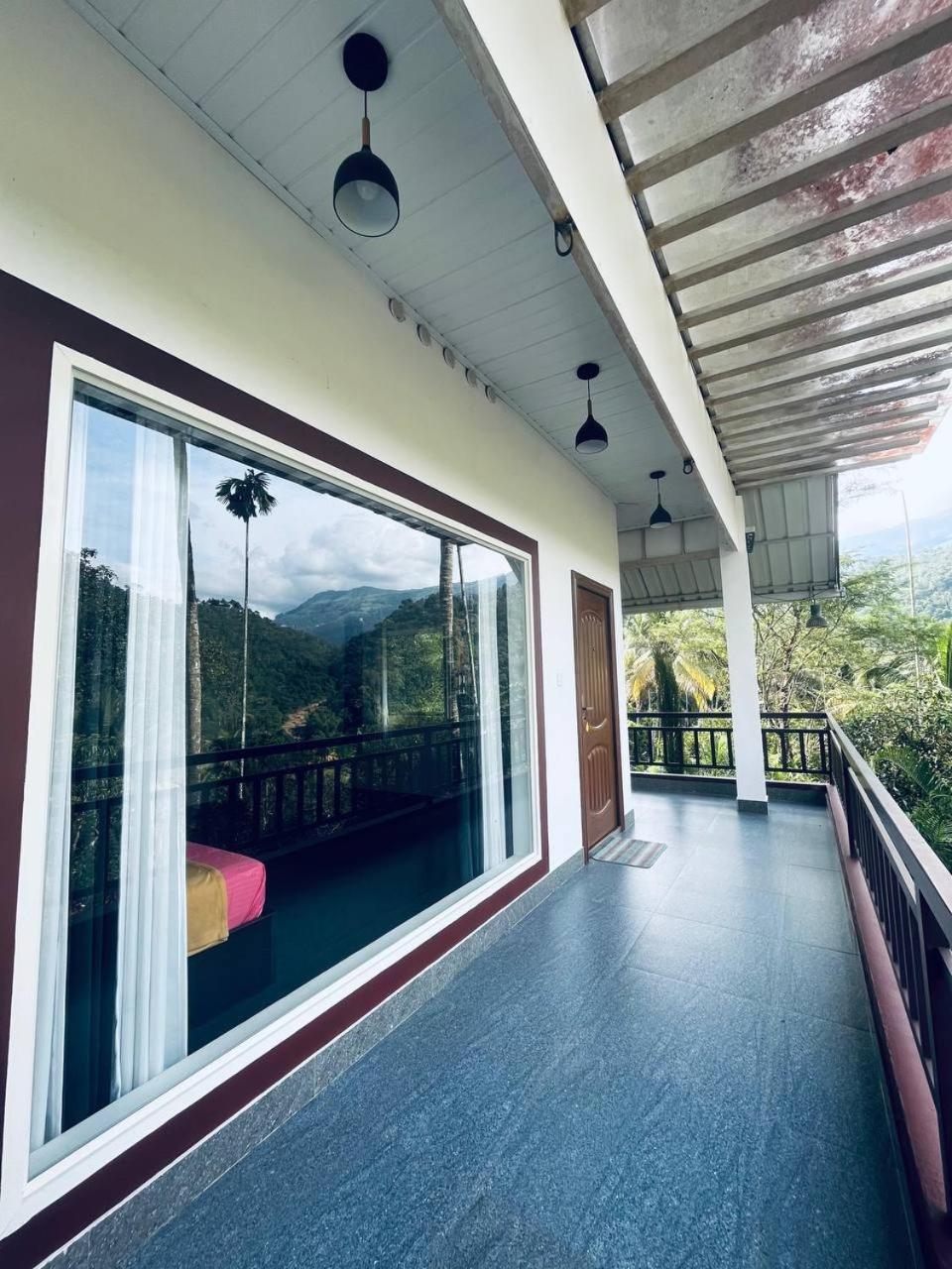 Linn View Home Stay Munnar Pokoj fotografie